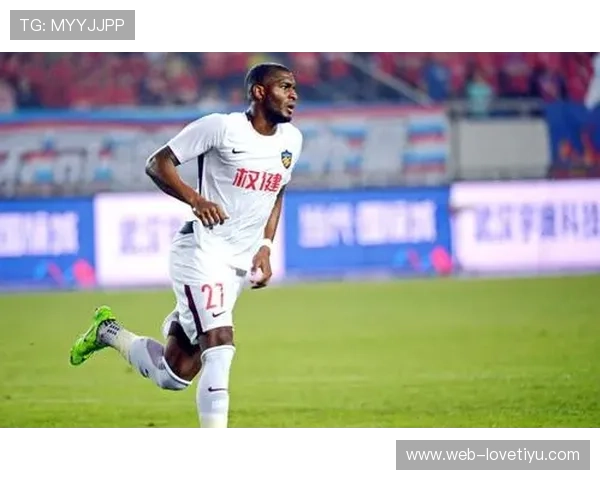 斯基拉：迪萨西因缺乏上场机会计划离队寻求新挑战